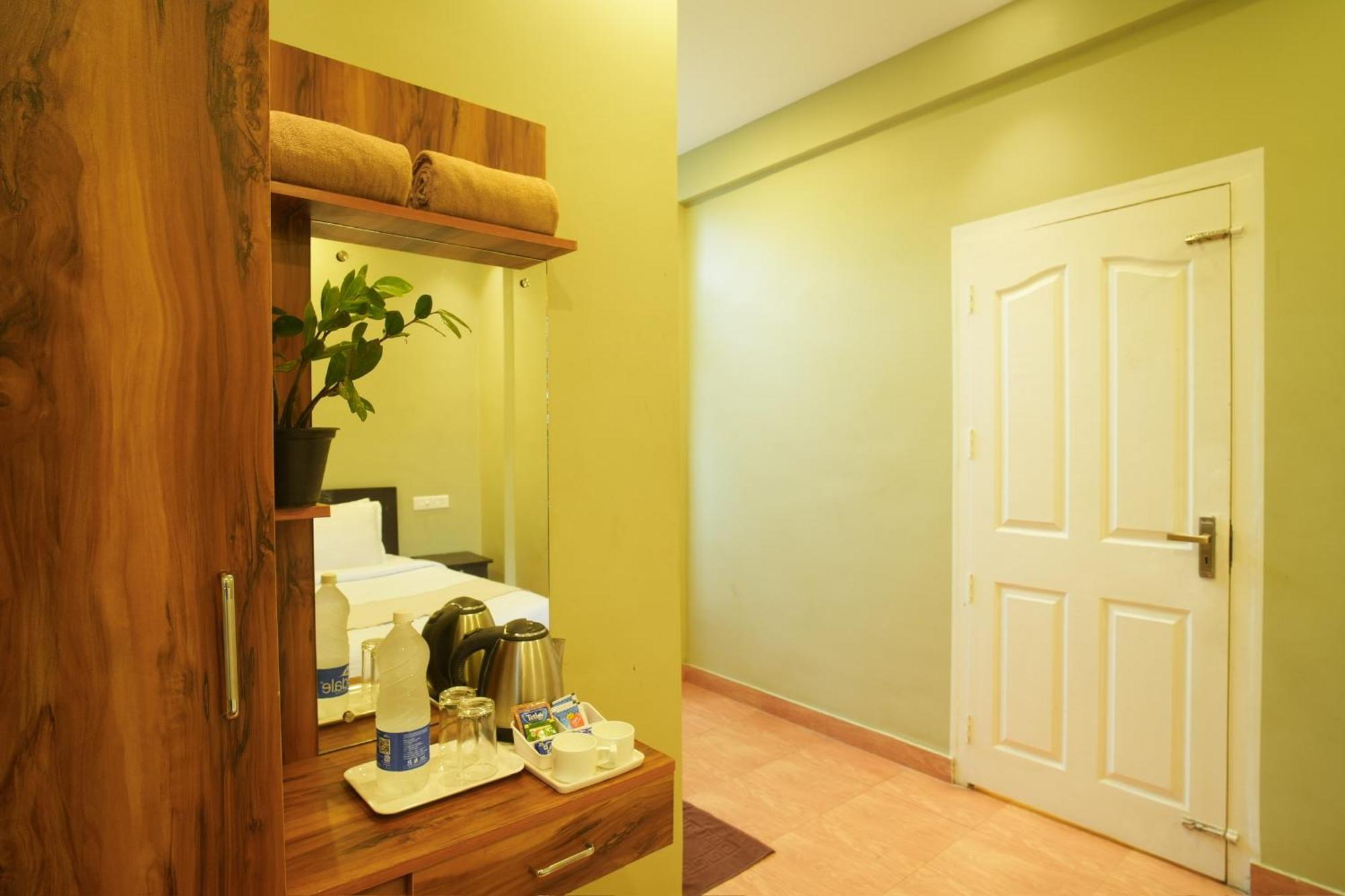 بيت شباب Rasha Residency كالباتّا المظهر الخارجي الصورة