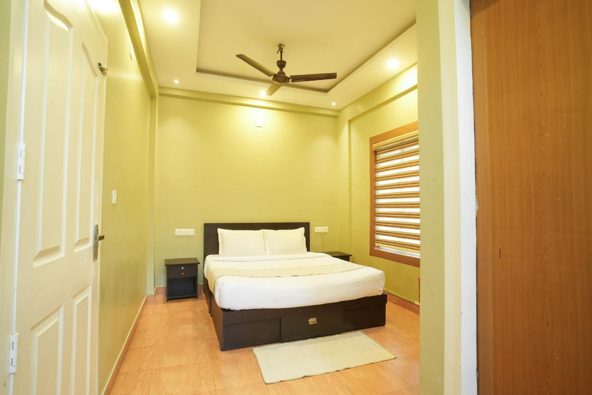 بيت شباب Rasha Residency كالباتّا المظهر الخارجي الصورة