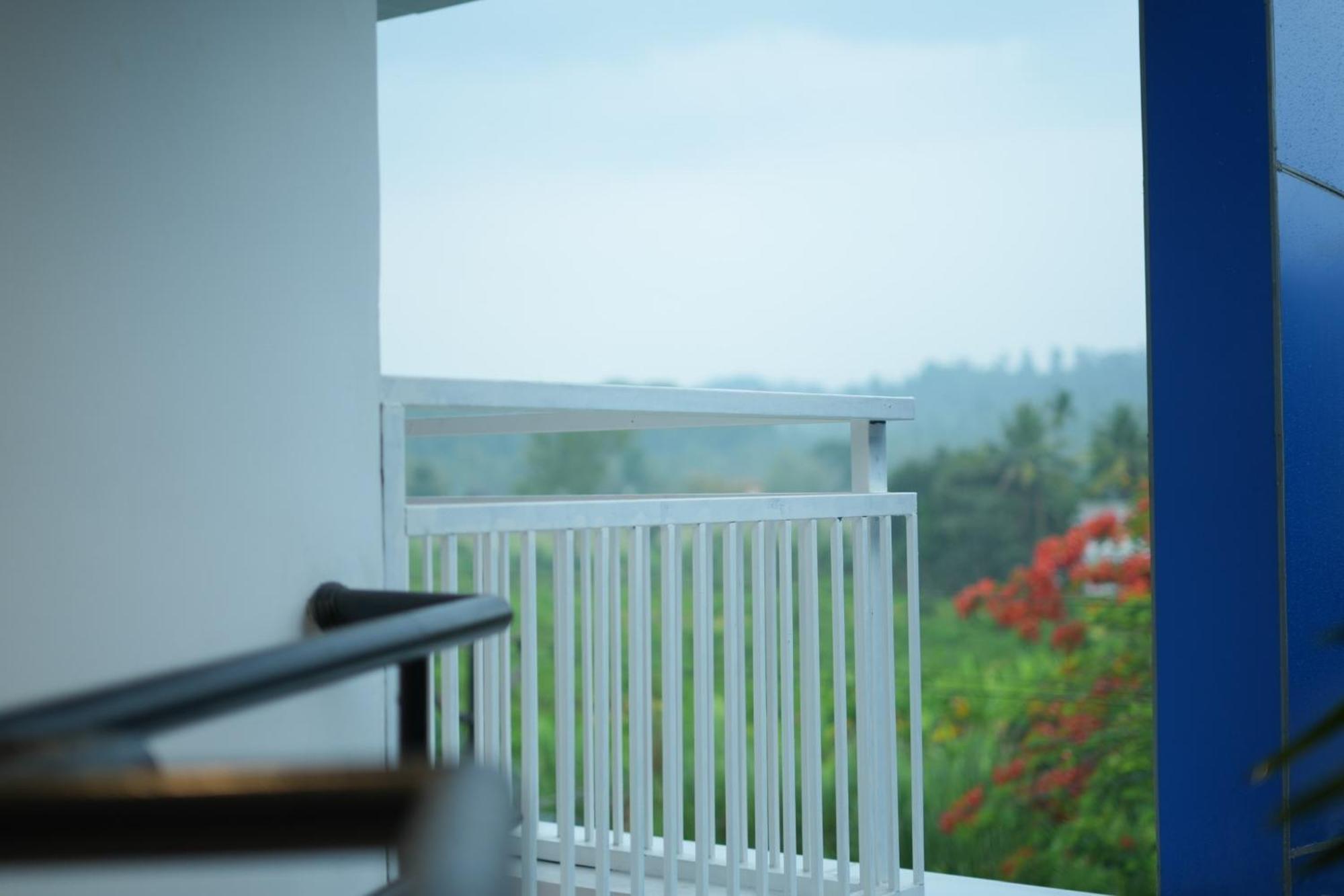 بيت شباب Rasha Residency كالباتّا المظهر الخارجي الصورة