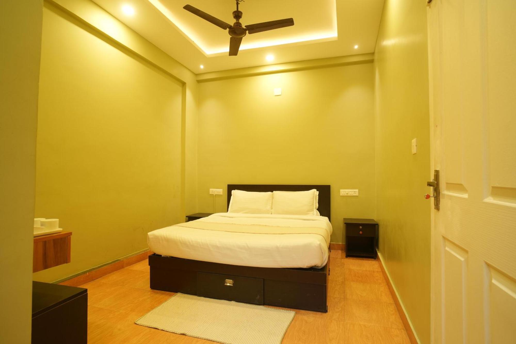 بيت شباب Rasha Residency كالباتّا المظهر الخارجي الصورة